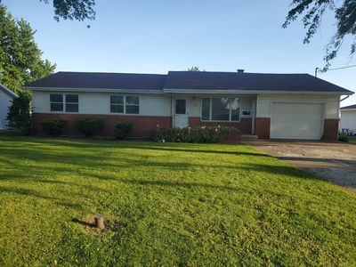 Property at 318 E Park Ct, Gilman, IL