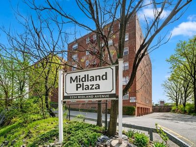 1234 Midland Avenue #5B