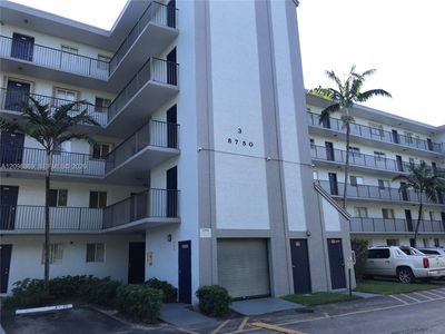 8750 N Sherman Cir APT 206