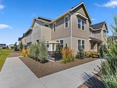 214 S Koyukuk Ln