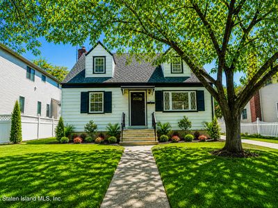 369 Richard Ave