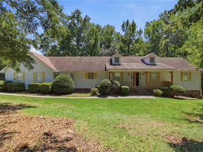 226 David Larsen Dr