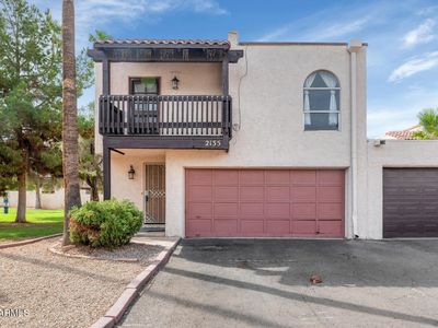 2135 E Rosarita Dr