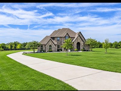 4111 Roberts Ln