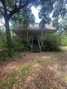 3910 Hickory Dr
