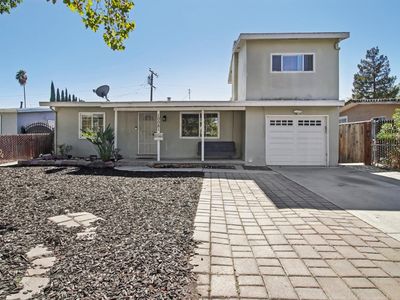 10081 Kenilworth Way