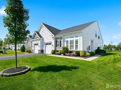 83 Starlight Dr