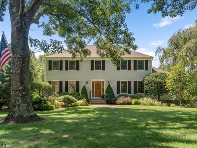 6 Heather Hill Way