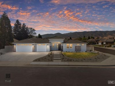 402 Mesquite Dr