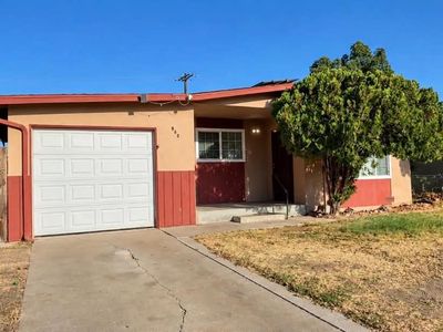Property at 885 S Harris St, Hanford, CA