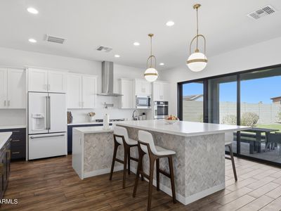 822 E HOPI Trail