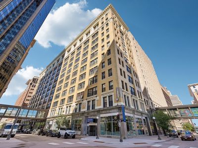 350 Saint Peter St Unit 1010