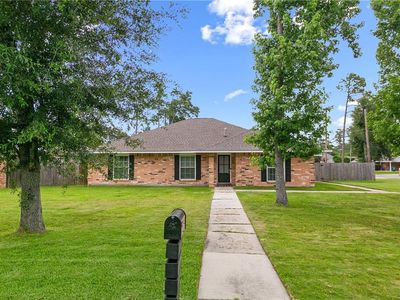 780 Abney Dr