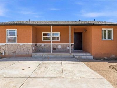 Property at 702 E 157th St, Compton, CA