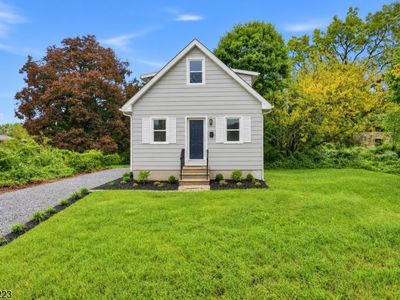 18 Bodine Ave