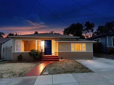 49 Hillcrest Ave