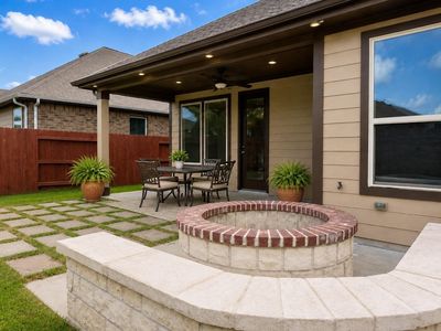 15515 Amber Manor Ln