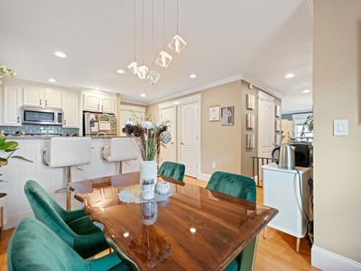 8 Mohawk St #1