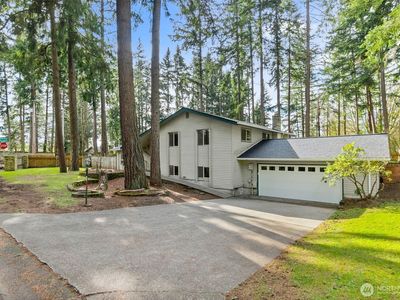 4605 Timberline Drive SE