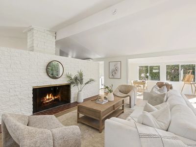 1010 Alameda Blvd