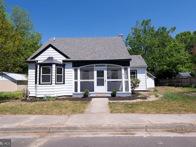 311 Maple Ave