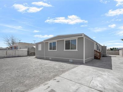 2233 Toiyabe St
