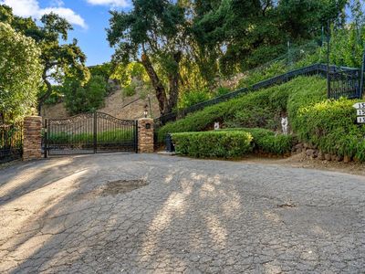 15333 Kennedy Rd