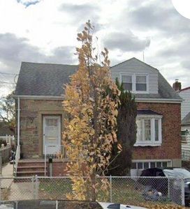 24208 137th Ave