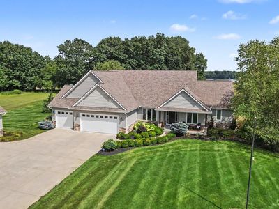2421 Hickory Rdg