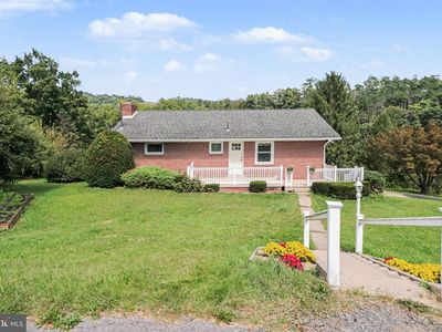 1445 Loop Rd