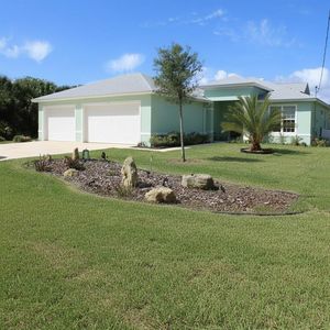 Property at 4 Ulmacea Pl, Palm Coast, FL