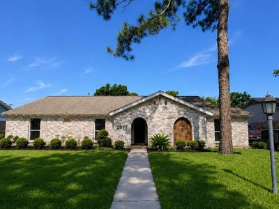 2731 Manila Ln