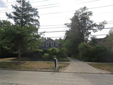 2389 Richmond Rd