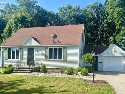 51 Christie Ave