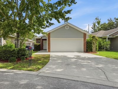 102 Matt Blvd