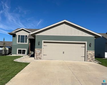 2804 S Richie Dr