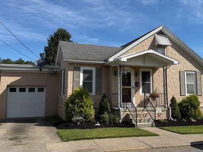 55 W Lincoln St