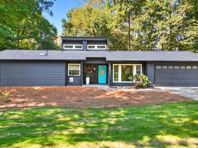 2979 Christophers Ct