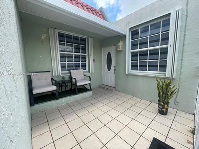961 W 37th Ter #30