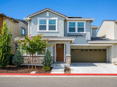 2472 Sweetbay Cir