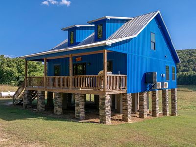 3780 River Rd