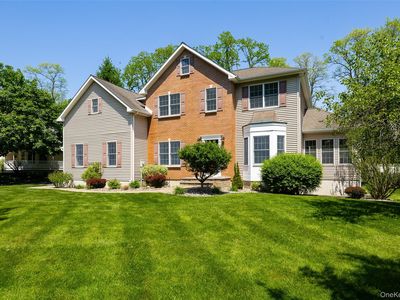 25 Evergreen Avenue