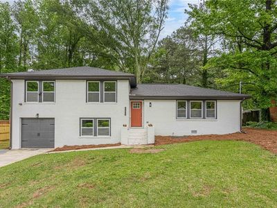 2550 Miriam Ln