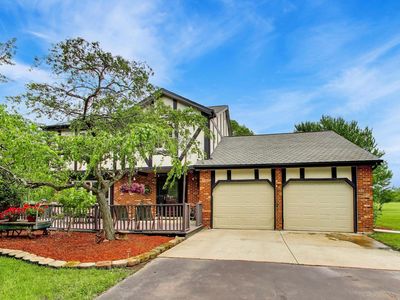 3218 E Reichert Dr