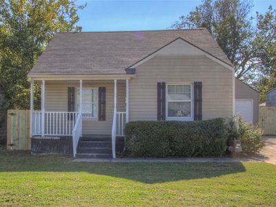 230 E Zion St