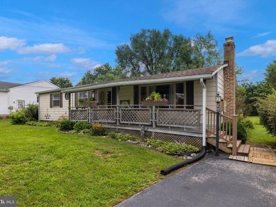 Property at 598 Grant Dr, Gettysburg, PA