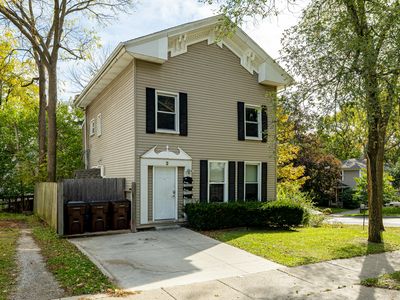 2 N Normal St
