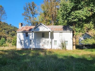 Property at Hobbs Branch Rd, Grundy, VA