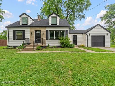 3215 Bridwell Dr
