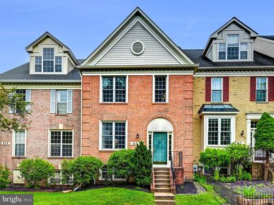 611 Lavenham Ct